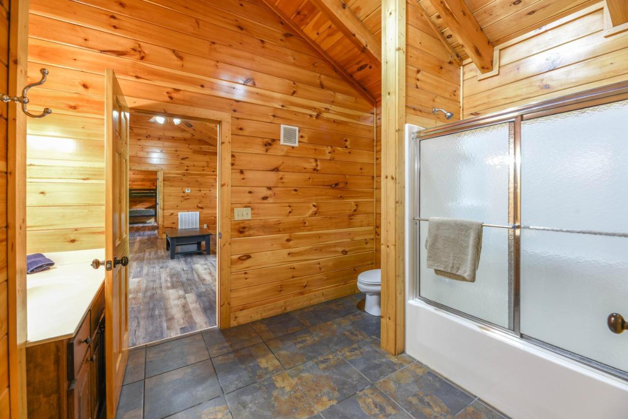 Smokystays 6 Bedroom Cabin Pigeon Forge Extérieur photo